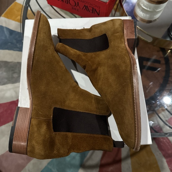 Sandro Men's Caramel H19 Suede Chelsea Boots 43 (US 10) - Picture 6 of 7